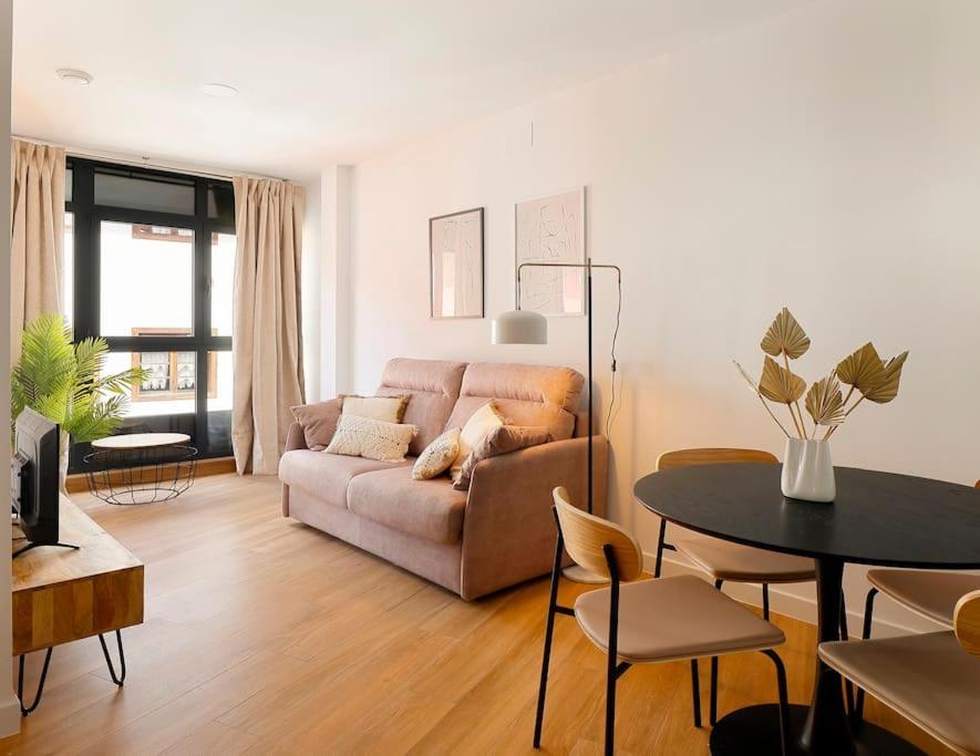 Apartamentos Aptio 오비에도 외부 사진