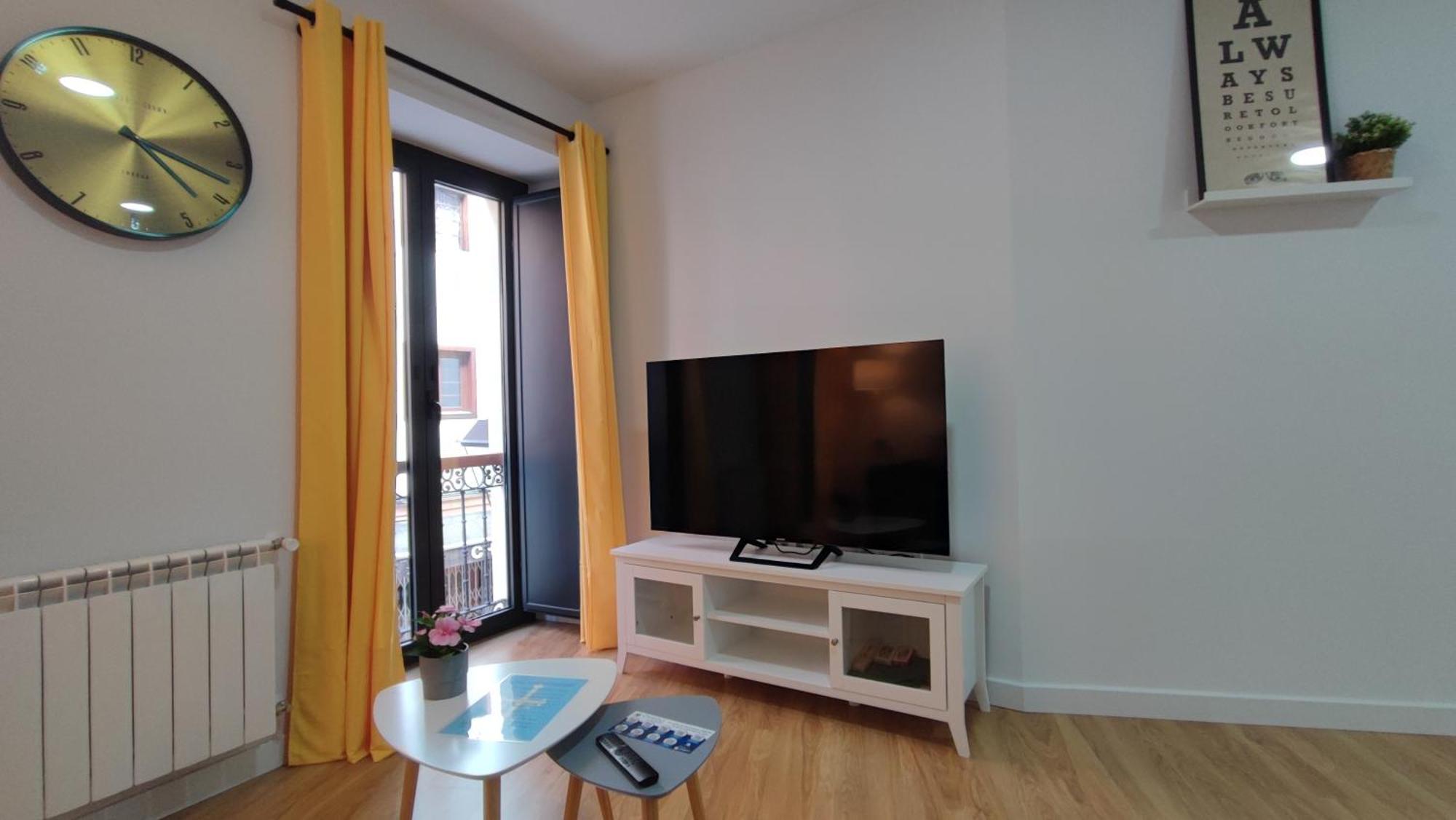 Apartamentos Aptio 오비에도 외부 사진