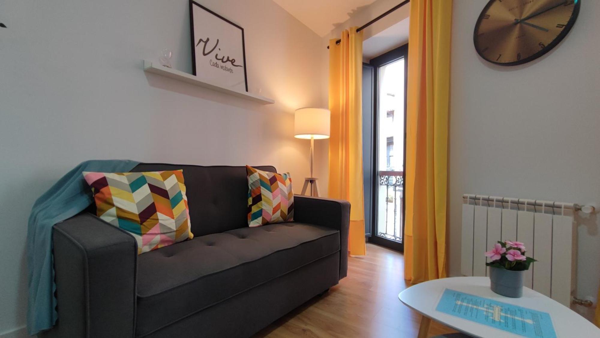 Apartamentos Aptio 오비에도 외부 사진