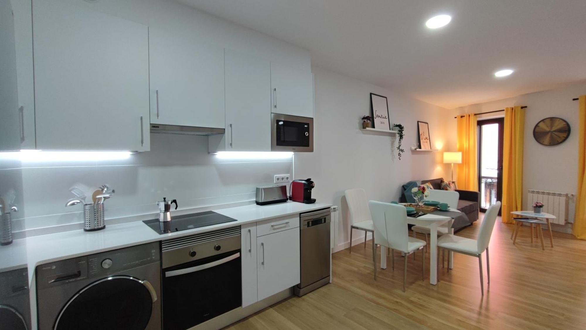 Apartamentos Aptio 오비에도 외부 사진
